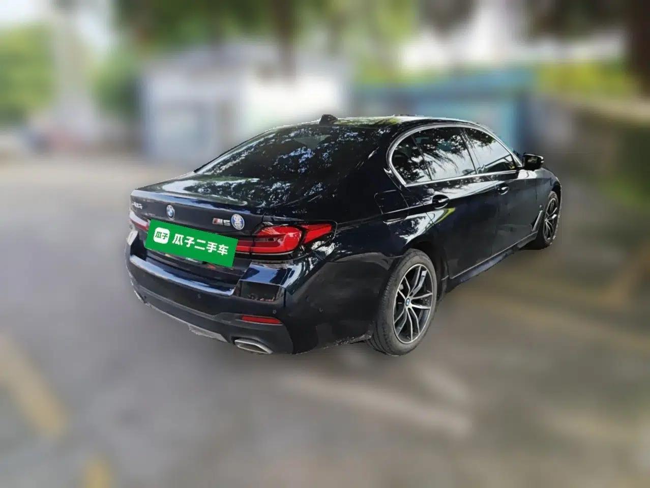 BMW 5 Series 2022 Second Facelift 525Li M Sport Package — миниатюра 6