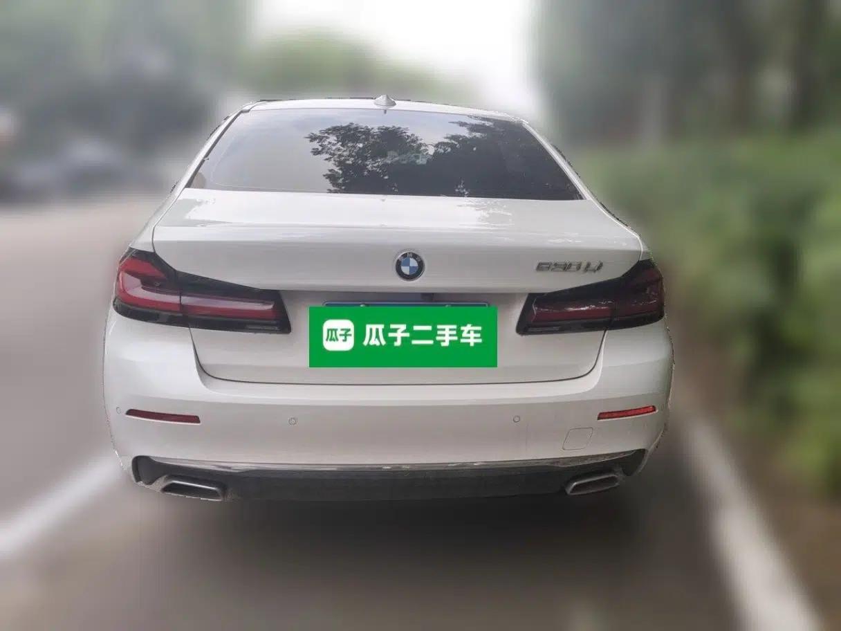BMW 5 Series 2022 Second Facelift 530Li Leading Edition Luxury Package — миниатюра 5