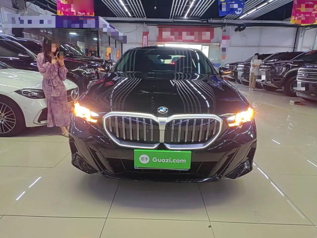 BMW 5 Series 2026 530Li Leading M Sport Package — миниатюра 2