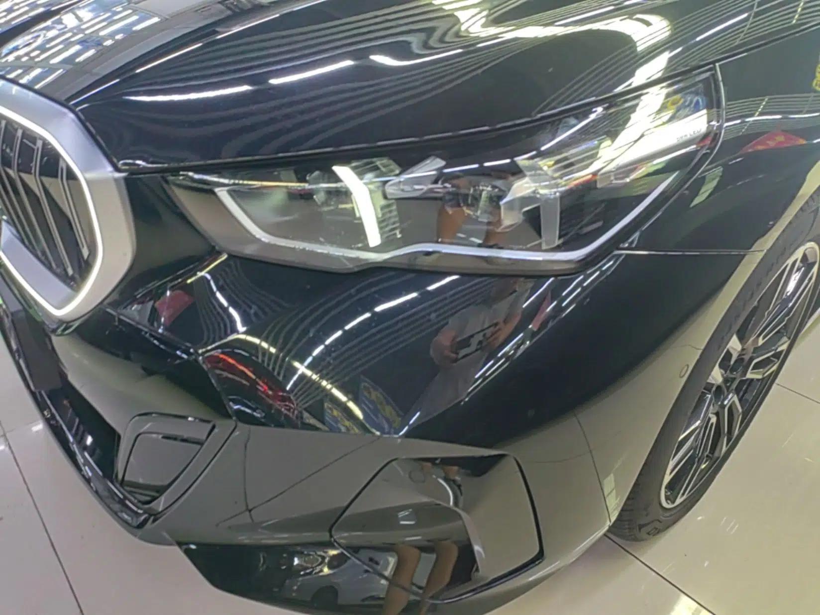 BMW 5 Series 2026 530Li Leading M Sport Package — миниатюра 8