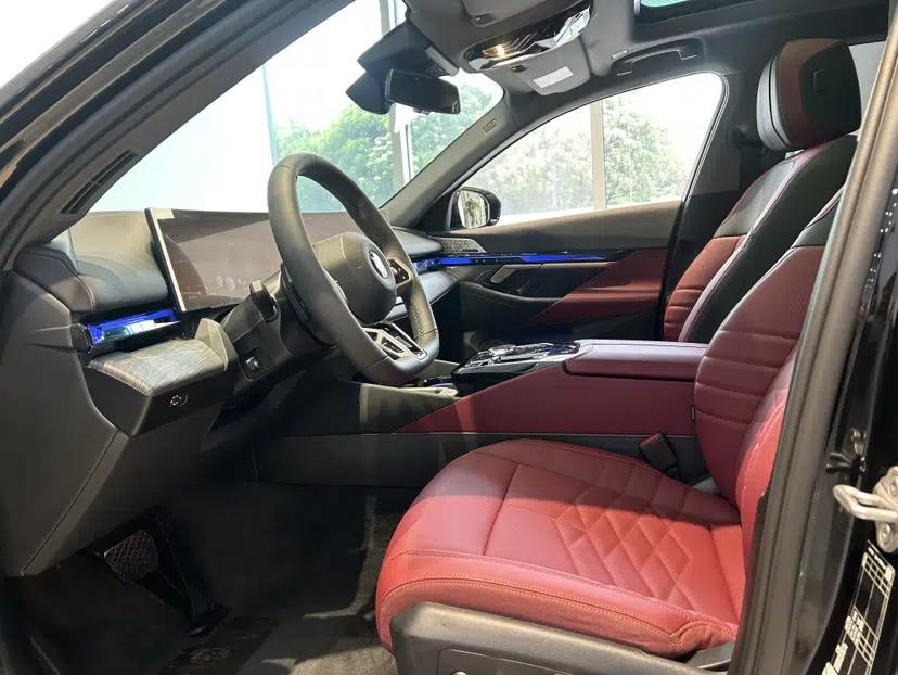 BMW 5 Series 2026 530Li Prestige M Sport Package — миниатюра 17