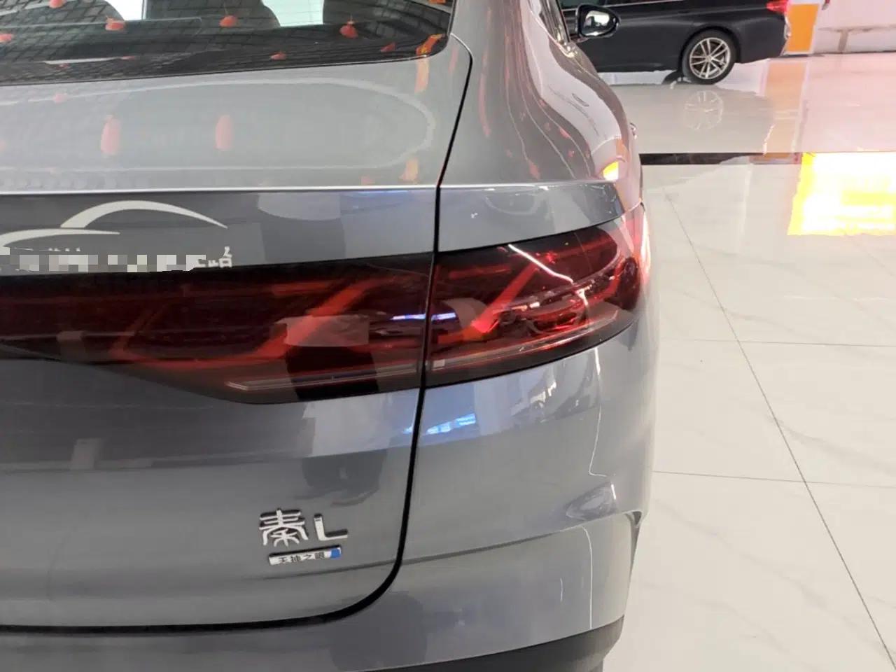 BYD Qin L 2025 DM-i Smart Drive 120KM Superior Model — миниатюра 9