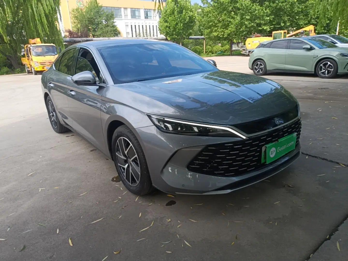 BYD Qin L 2024 DM-i 80KM Beyond Model — миниатюра 3