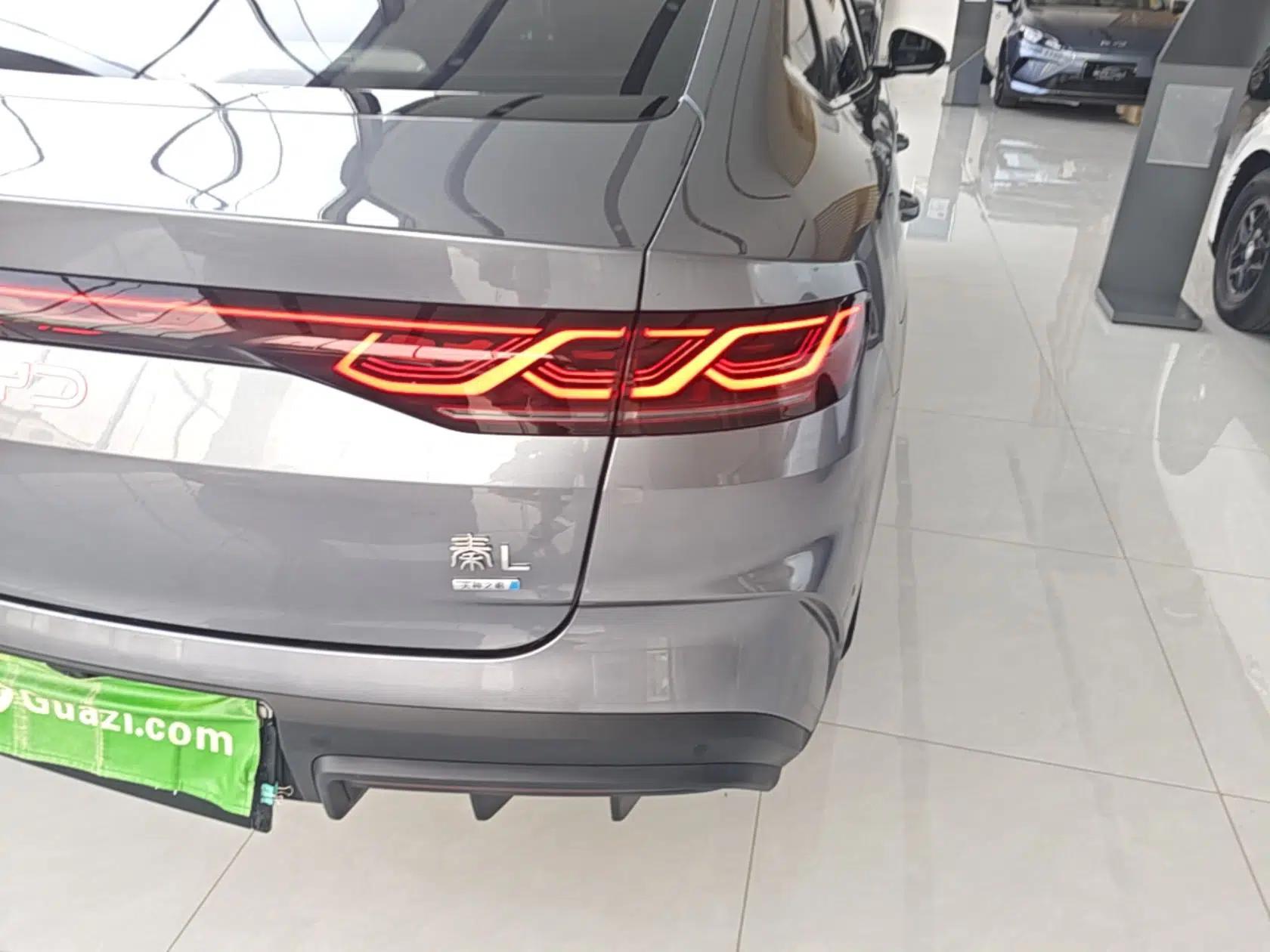 BYD Qin L 2025 DM-i Smart Drive 80KM Leading Model — миниатюра 9