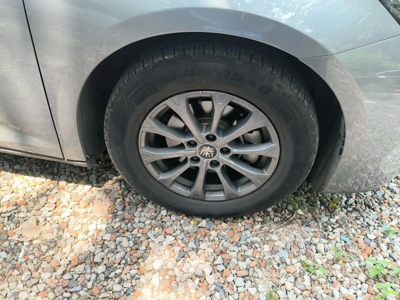 BYD Qin L 2024 DM-i 80KM Leading Model — миниатюра 8