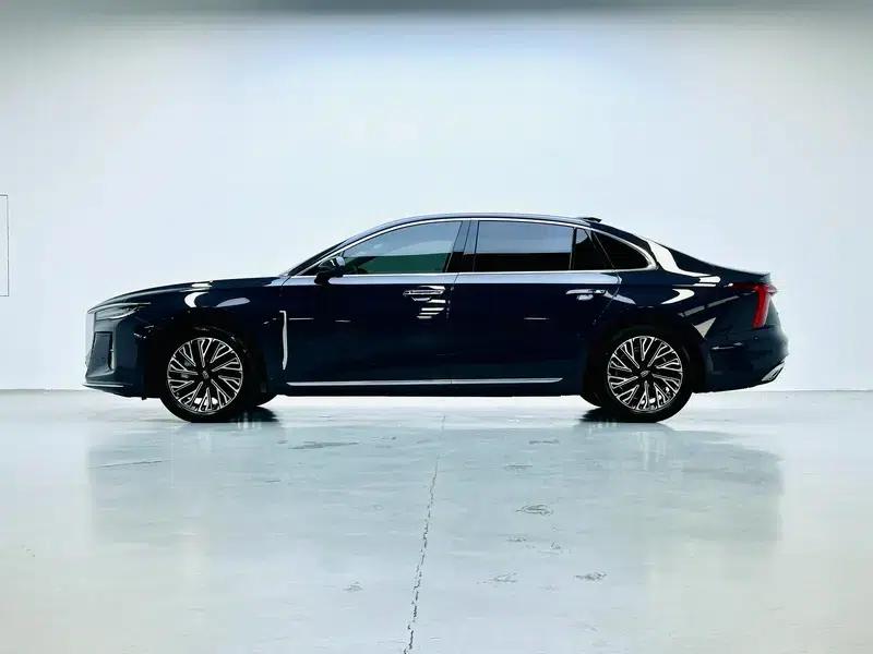 Hongqi H5 2024 2.0T Automatic Intelligent Flagship Edition — миниатюра 4