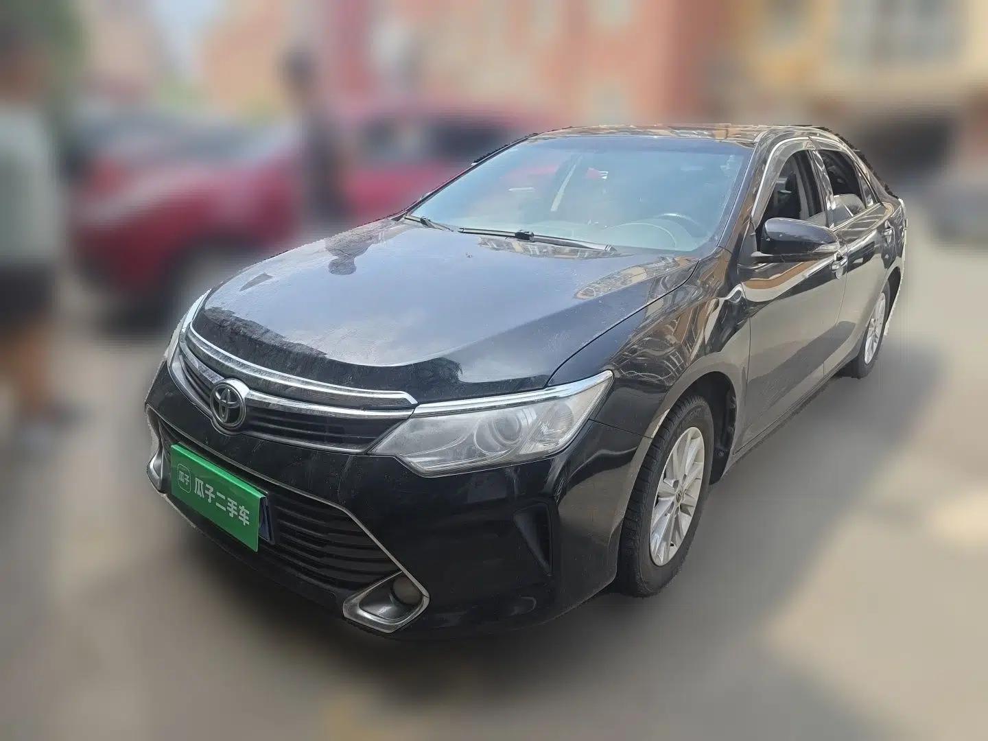 Toyota Camry 2015 2.0G Premier Edition — миниатюра 1