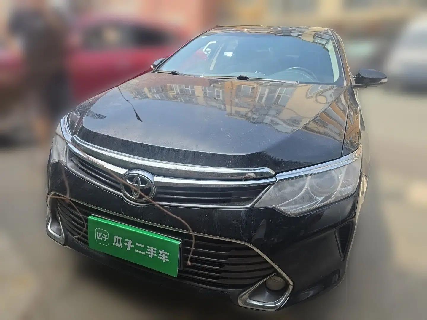 Toyota Camry 2015 2.0G Premier Edition — миниатюра 2