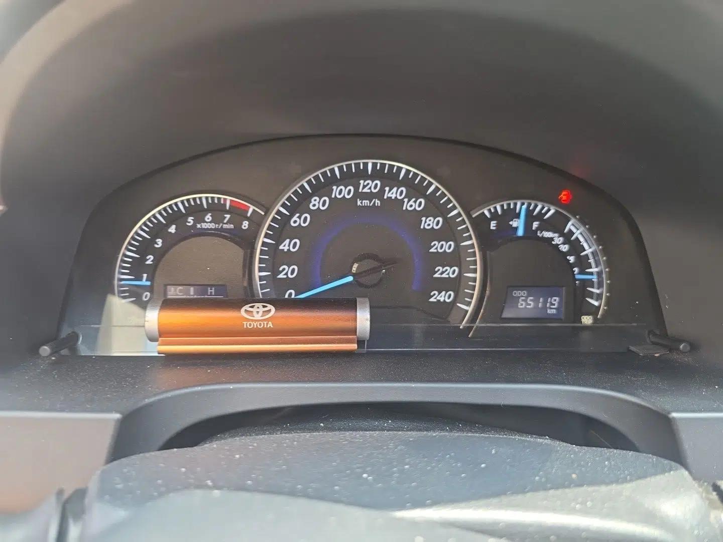 Toyota Camry 2015 2.0G Premier Edition — миниатюра 8