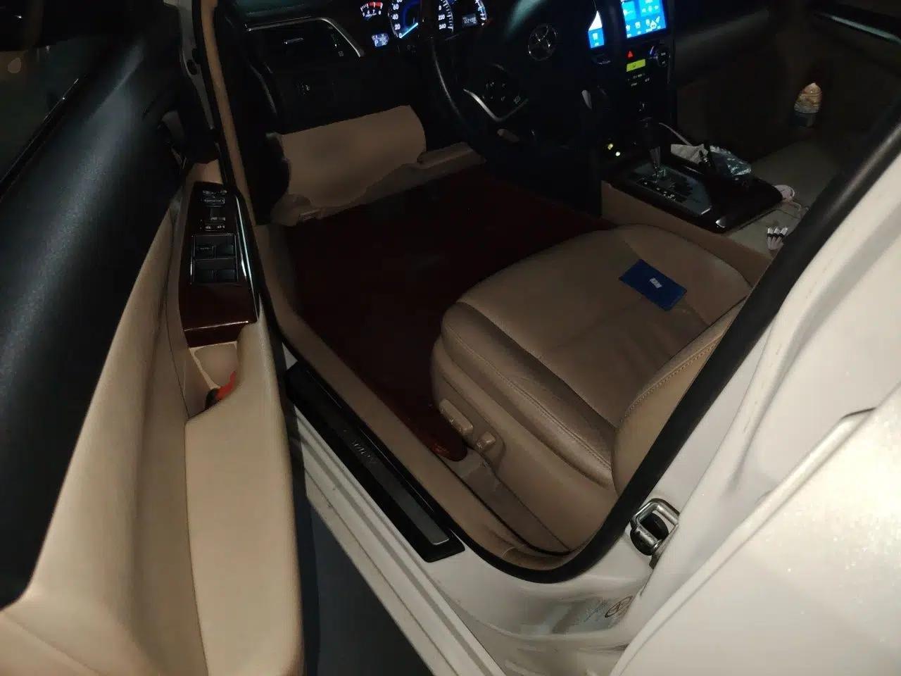 Toyota Camry 2013 2.5G Comfort Edition — миниатюра 16