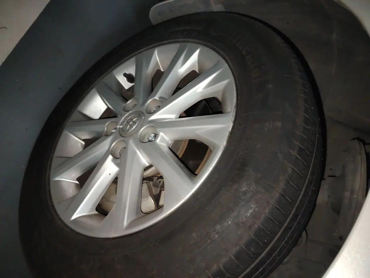 Toyota Camry 2013 2.5G Comfort Edition — миниатюра 8