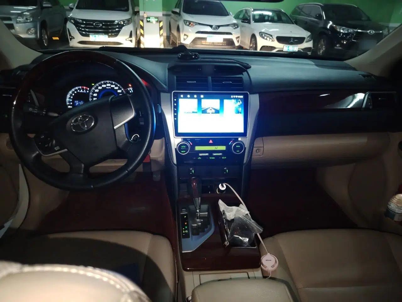 Toyota Camry 2013 2.5G Comfort Edition — миниатюра 9