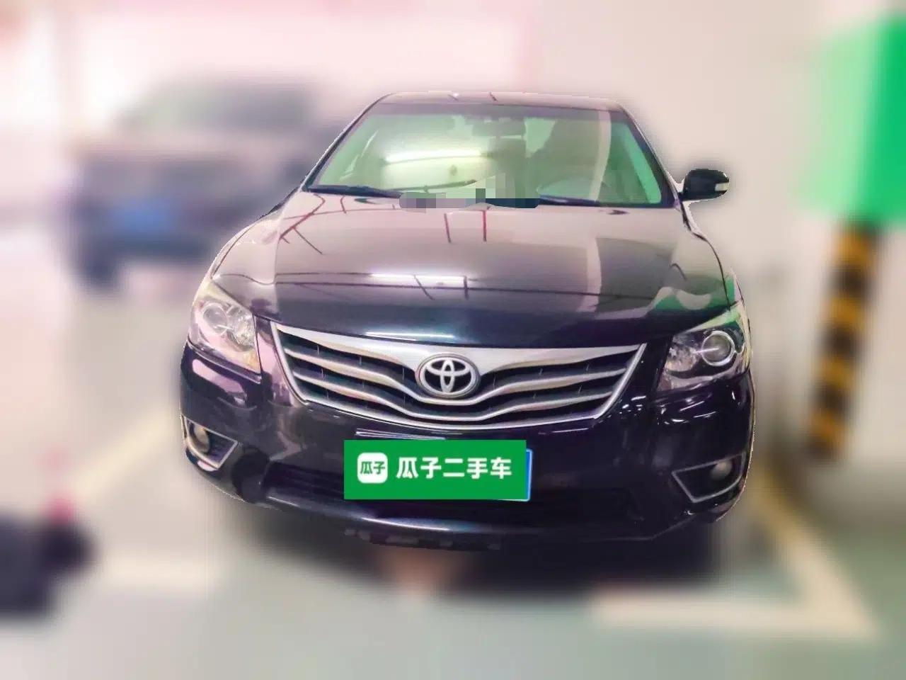 Toyota Camry 2013 200E Classic Elite Edition — миниатюра 2