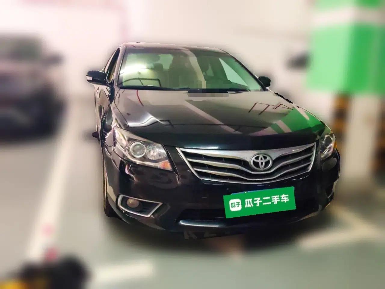 Toyota Camry 2013 200E Classic Elite Edition — миниатюра 3