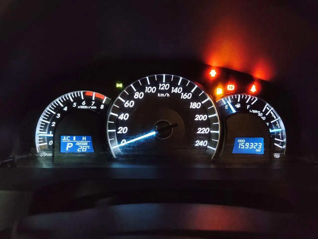 Toyota Camry 2012 Junrui 2.0S Radiant Edition — миниатюра 11