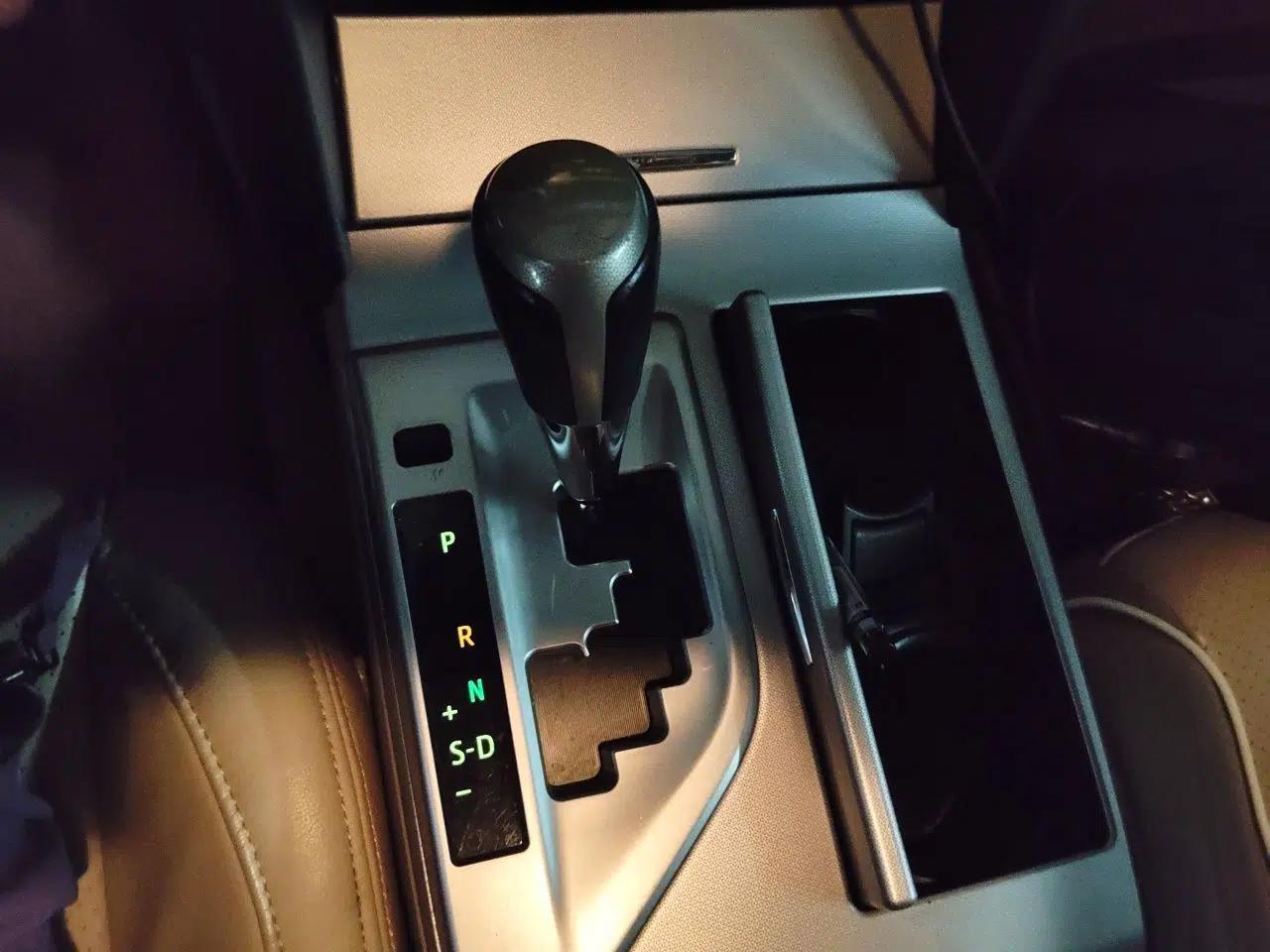 Toyota Camry 2012 Junrui 2.0S Radiant Edition — миниатюра 14