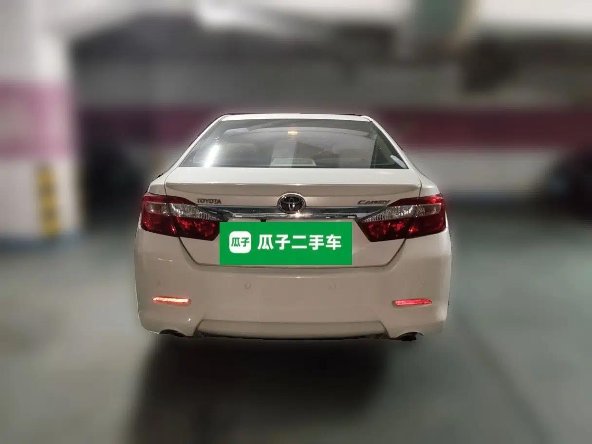 Toyota Camry 2012 Junrui 2.0S Radiant Edition — миниатюра 5