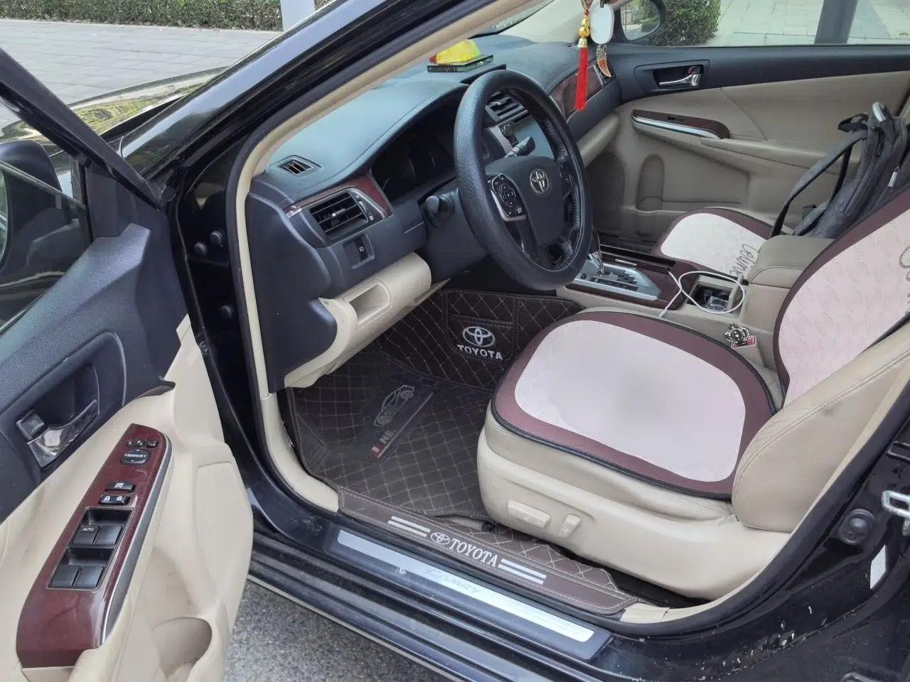 Toyota Camry 2012 2.0G Luxury Edition — миниатюра 16