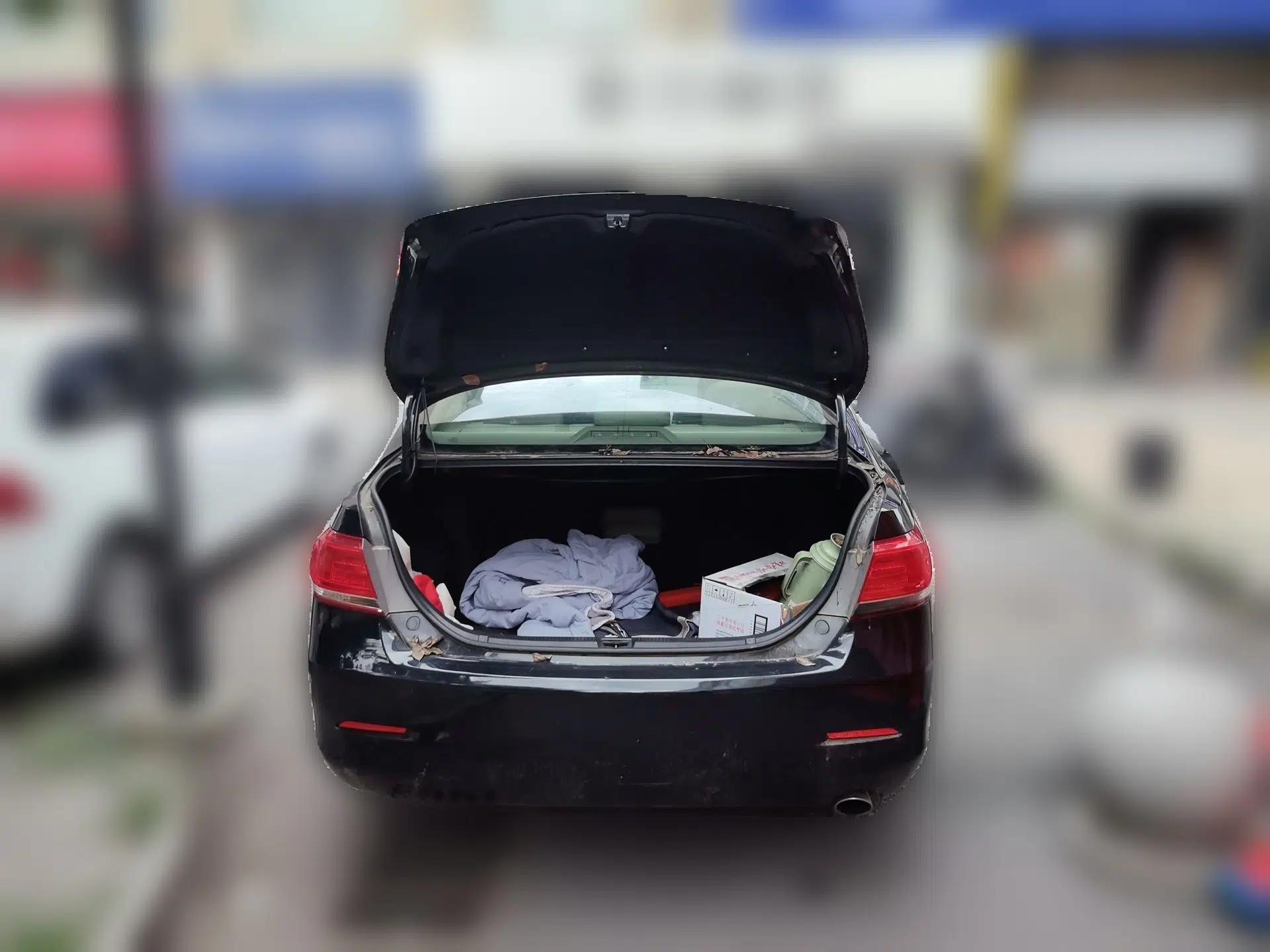 Toyota Camry 2009 200E Elite Edition — миниатюра 19