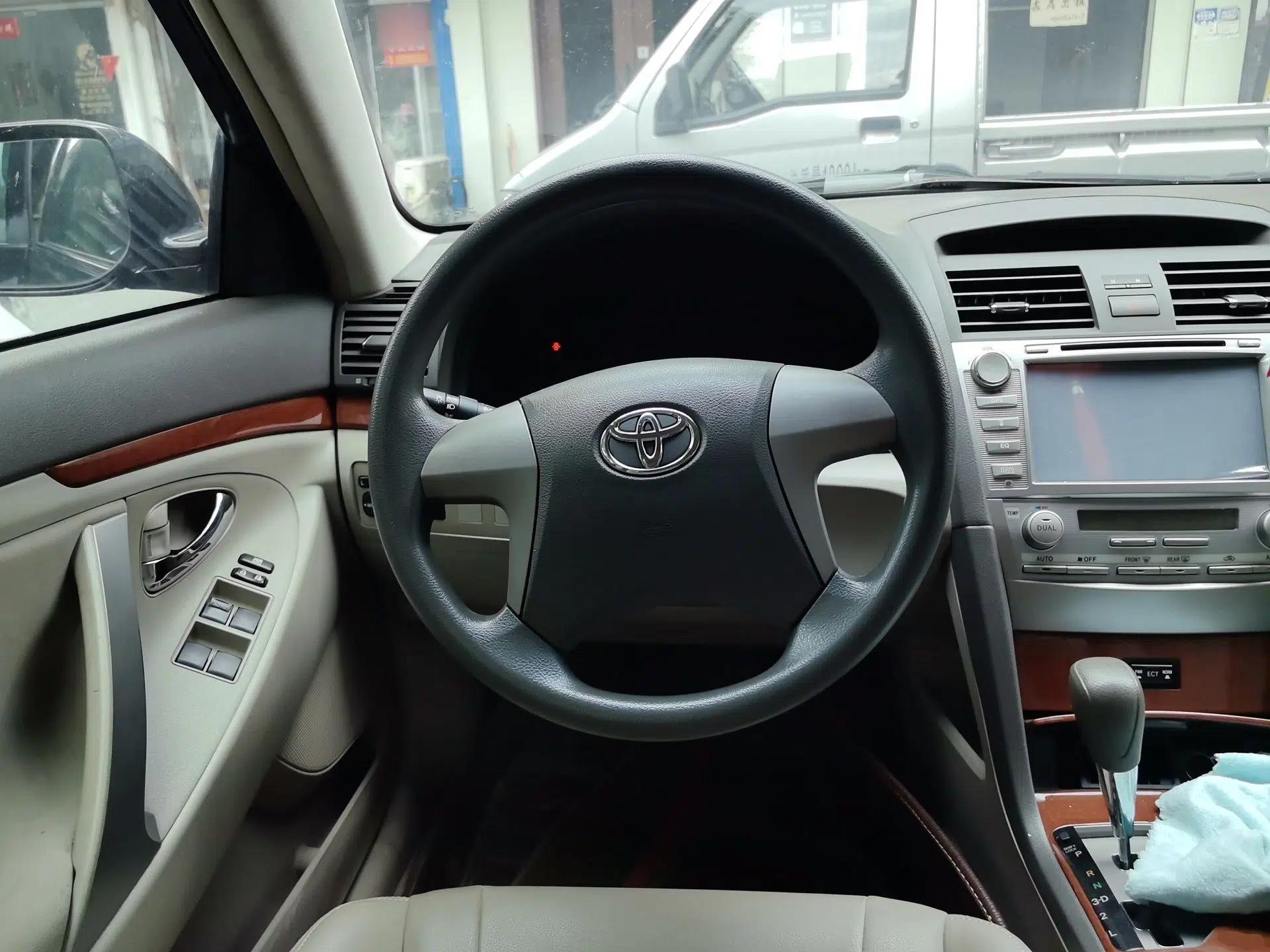Toyota Camry 2009 200E Elite Edition — миниатюра 10