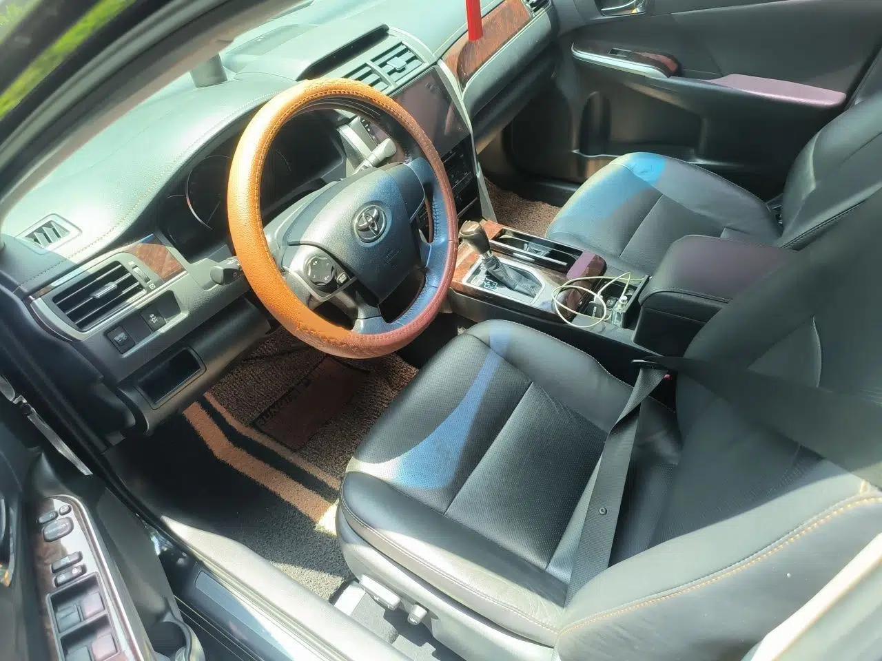 Toyota Camry 2016 2.0G 10th Anniversary Leading Edition — миниатюра 19