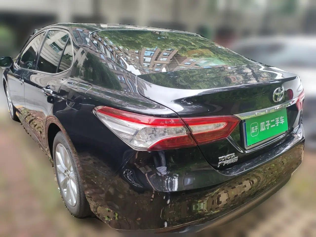 Toyota Camry 2018 2.0G Luxury Edition — миниатюра 4