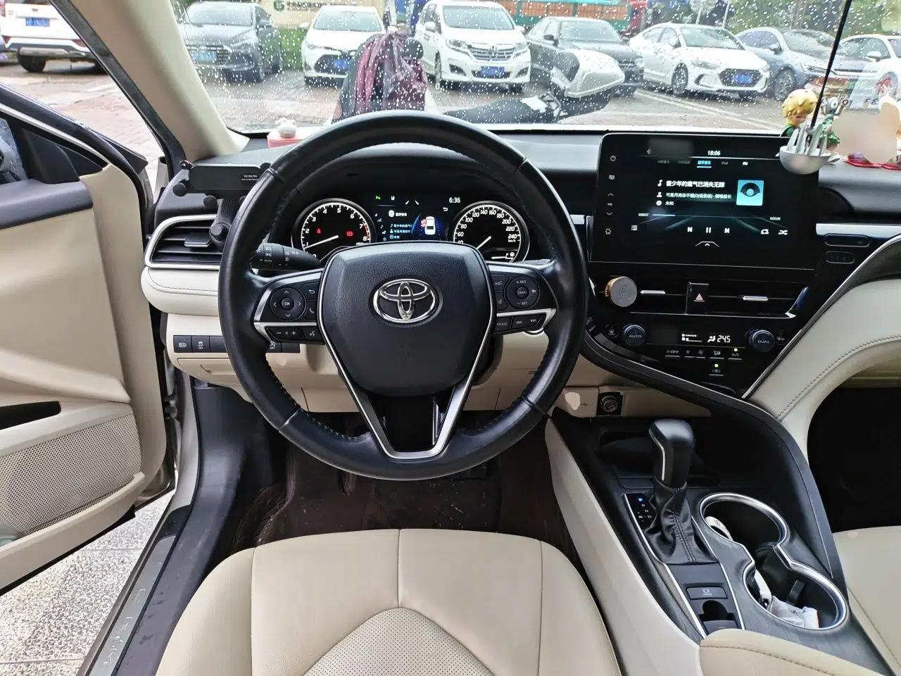 Toyota Camry 2021 2.0G Luxury Edition — миниатюра 10