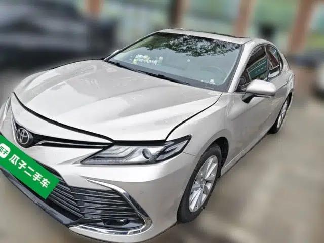 Toyota Camry 2021 2.0G Luxury Edition