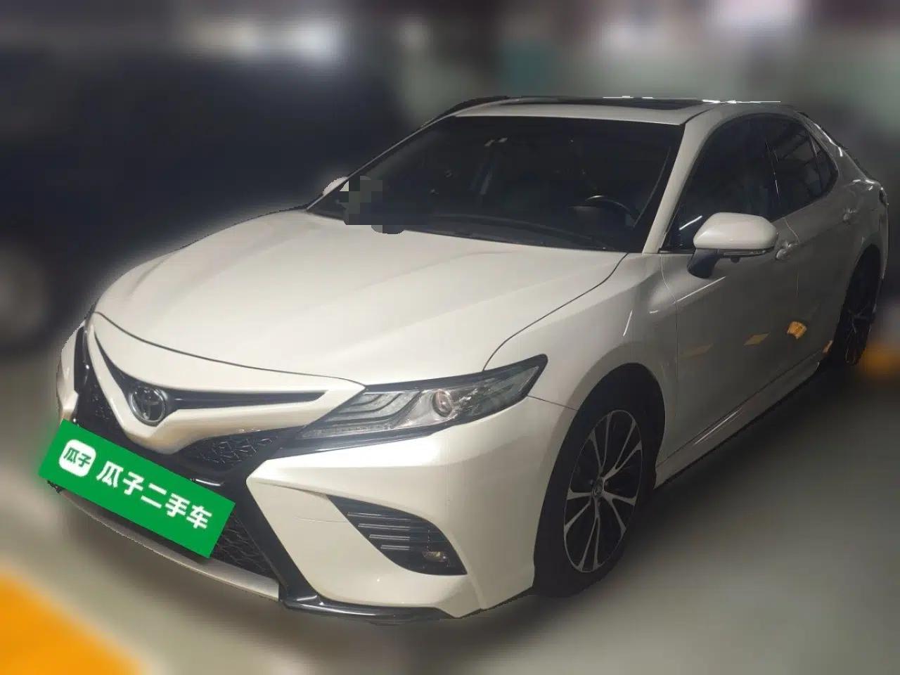 Toyota Camry 2018 2.5S Fēngshàng Edition — миниатюра 1