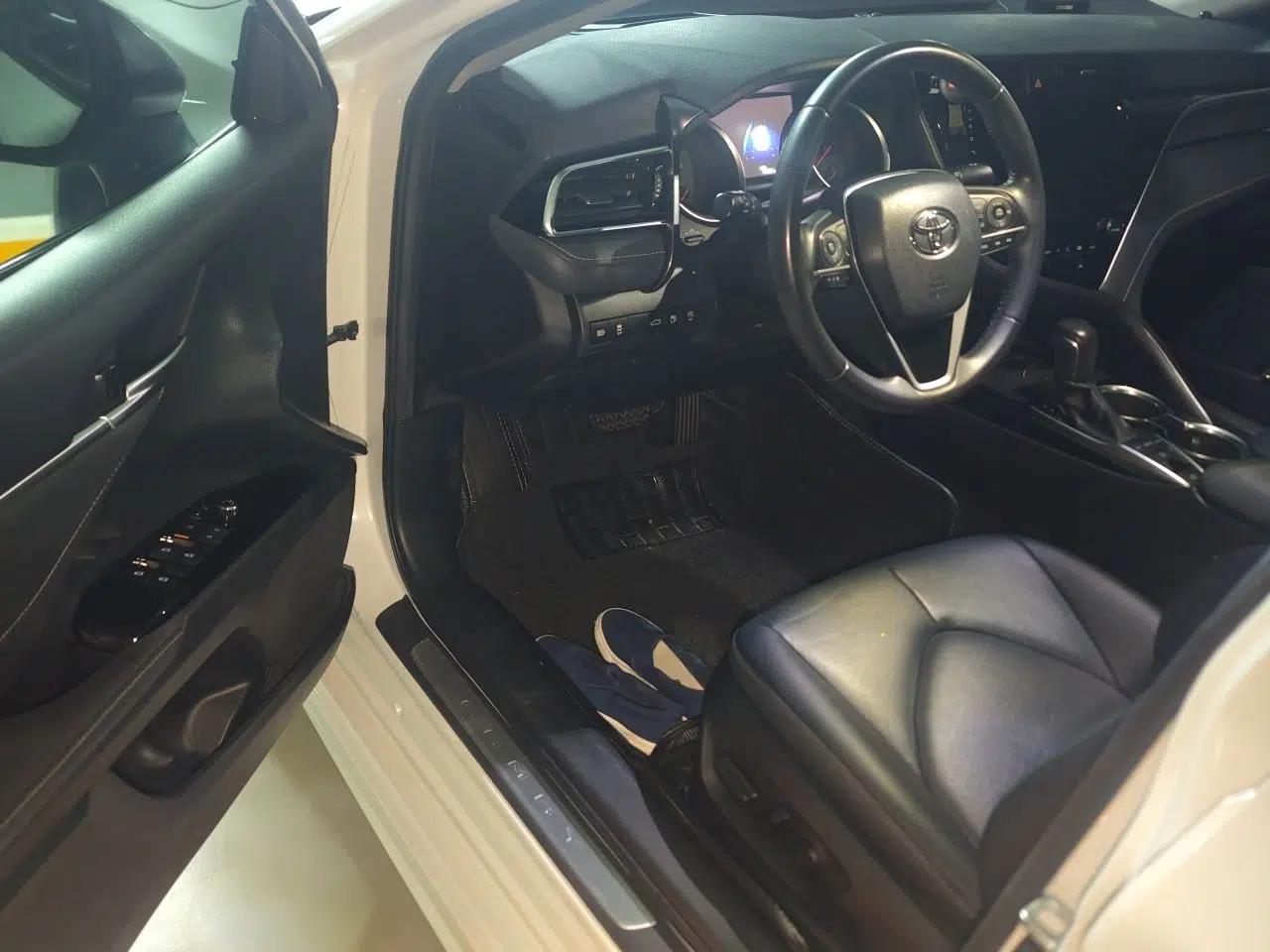 Toyota Camry 2018 2.5S Fēngshàng Edition — миниатюра 16