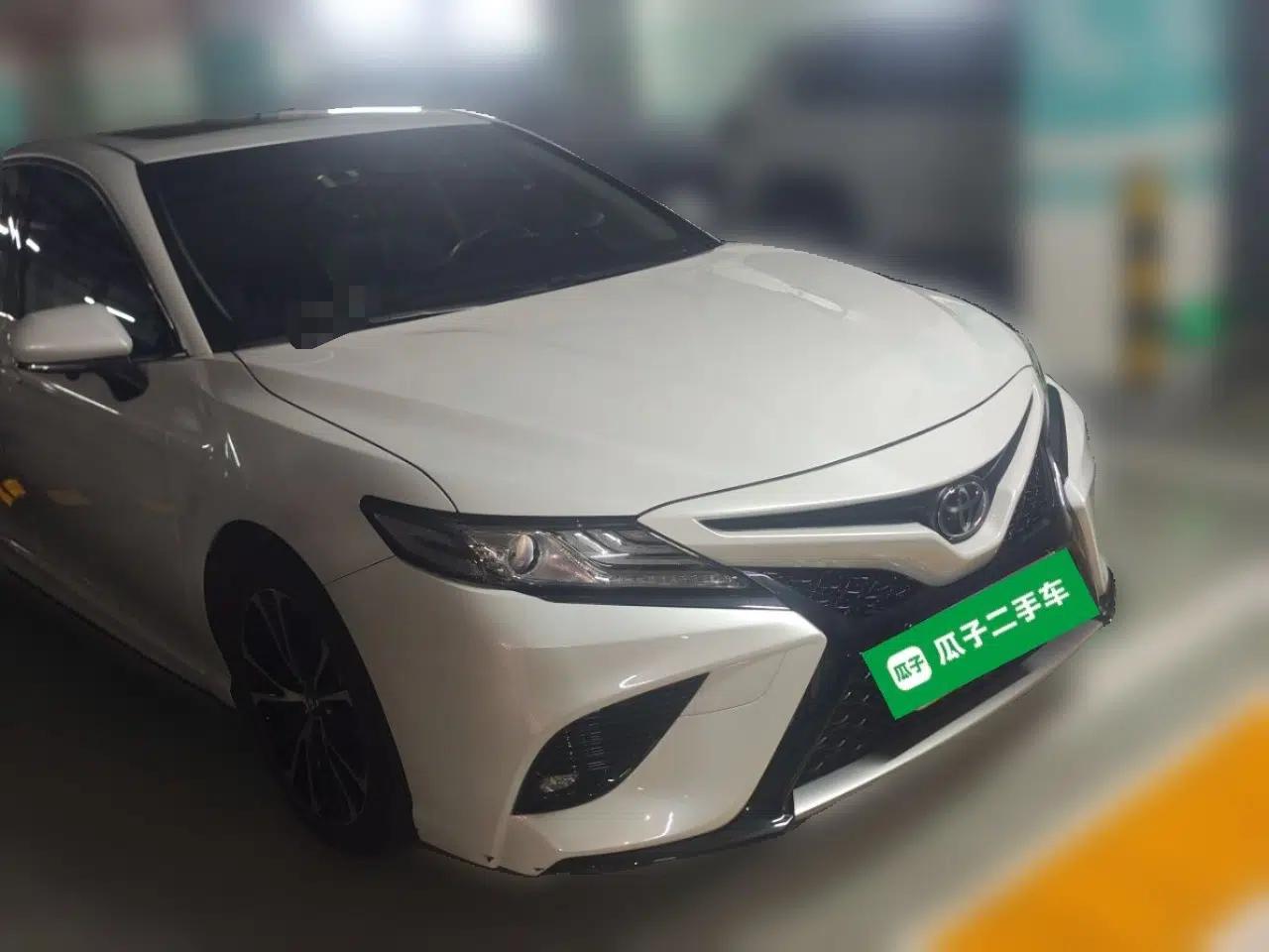 Toyota Camry 2018 2.5S Fēngshàng Edition — миниатюра 3