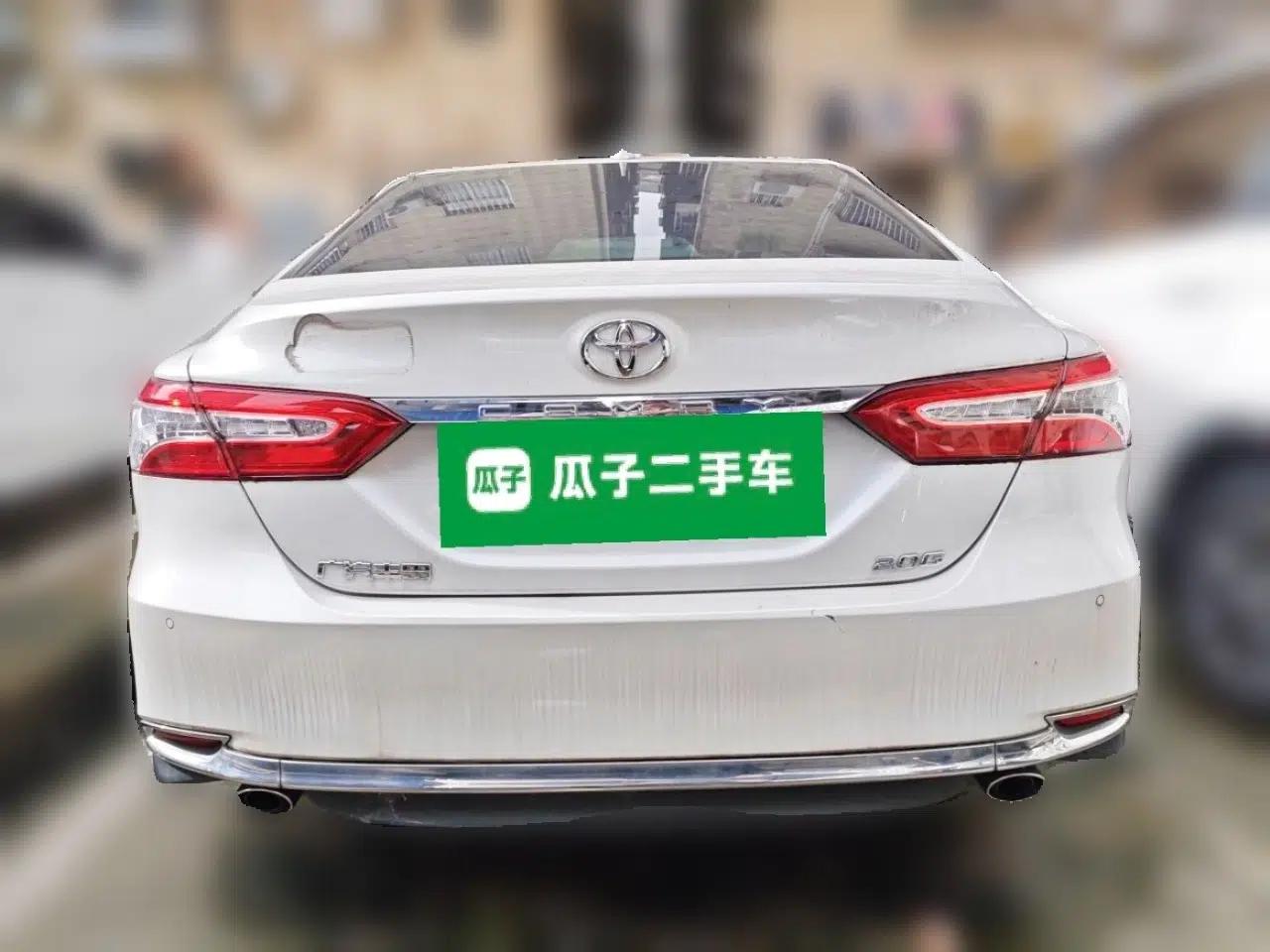 Toyota Camry 2023 2.0G Luxury Edition — миниатюра 3