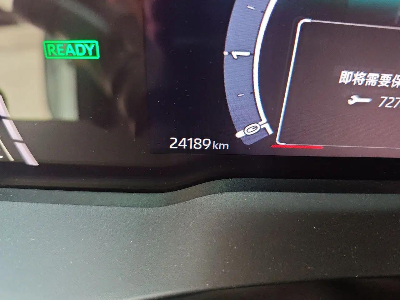 Toyota Camry 2024 Dual-Motor 2.0 HGVP Luxury Edition — миниатюра 12