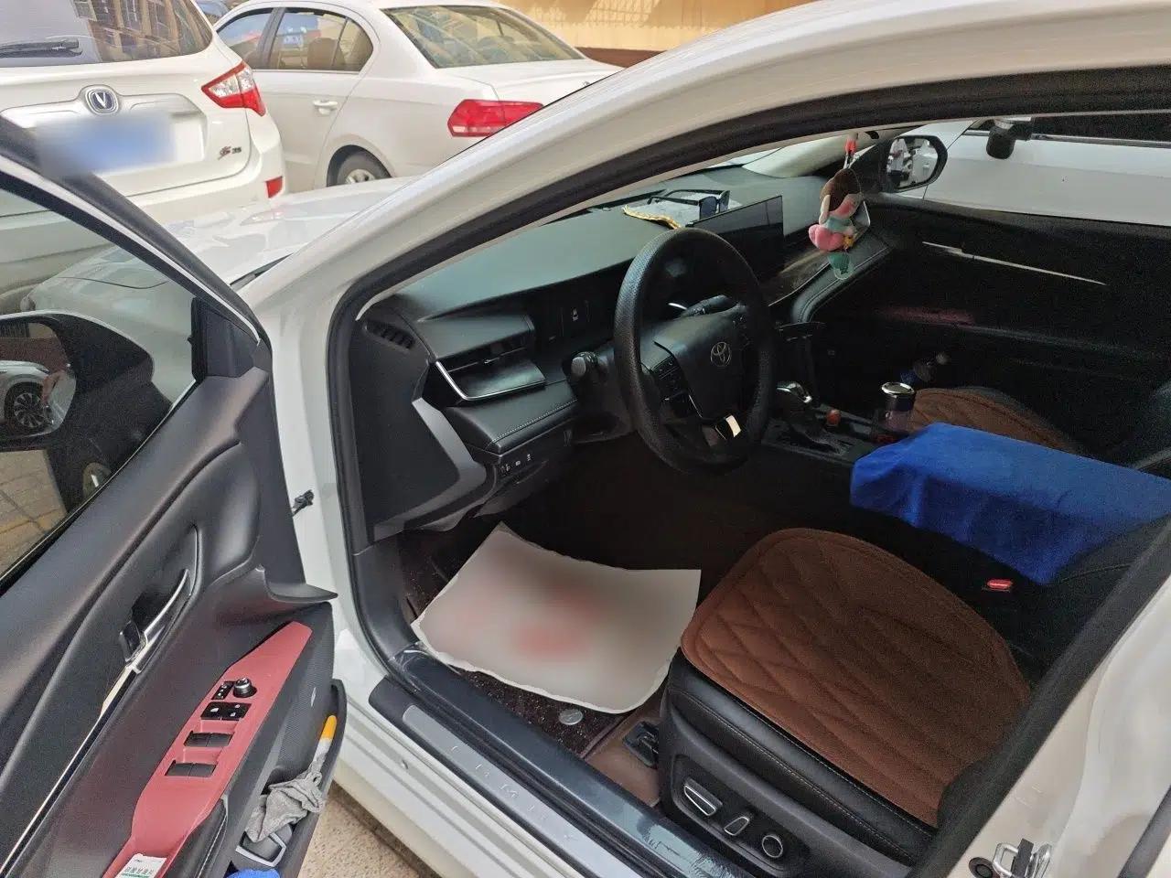 Toyota Camry 2024 Dual-Motor 2.0 HGVP Luxury Edition — миниатюра 16