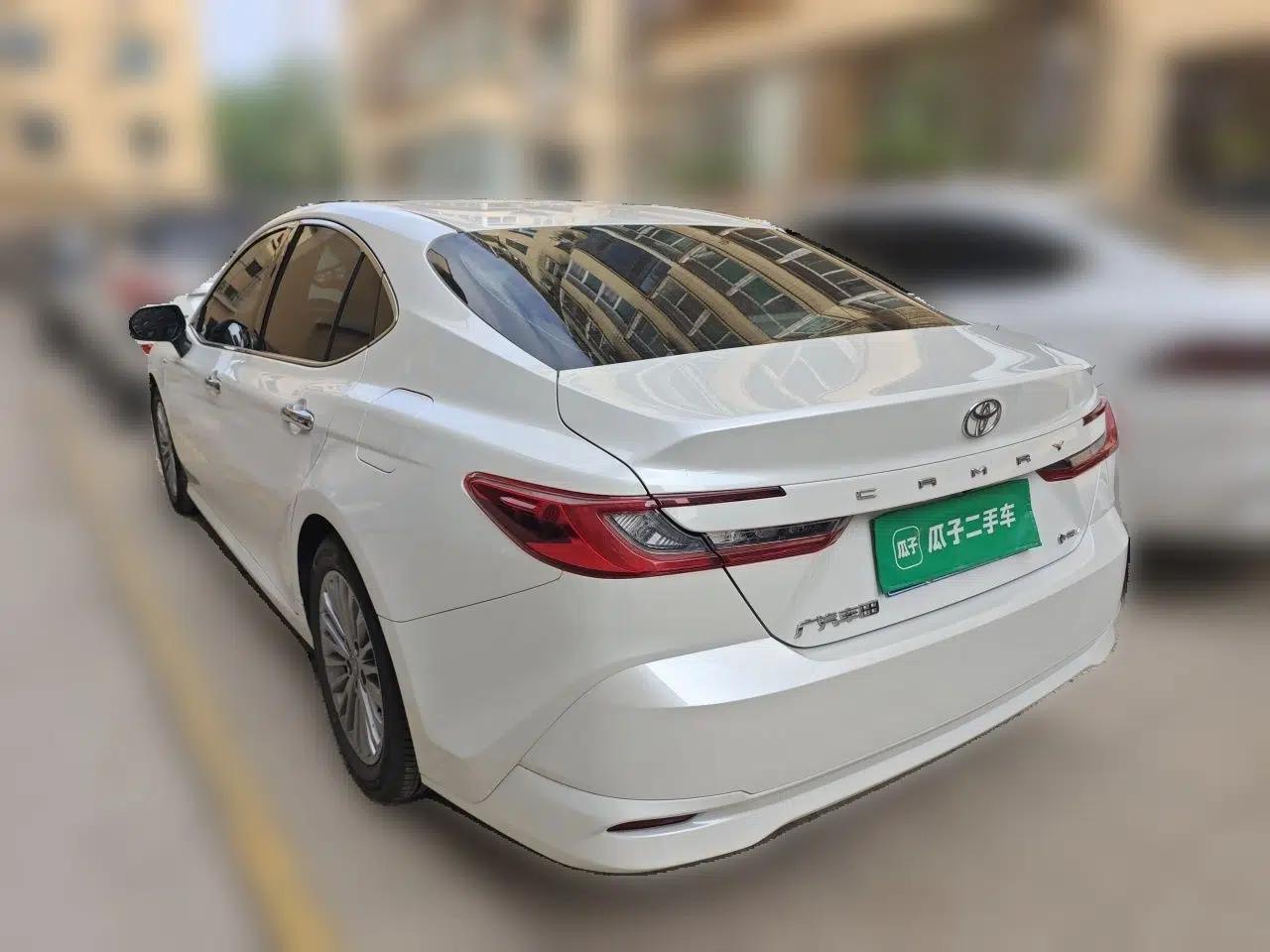 Toyota Camry 2024 Dual-Motor 2.0 HGVP Luxury Edition — миниатюра 4