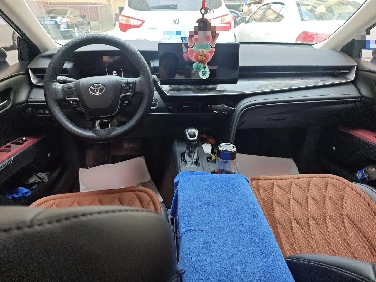 Toyota Camry 2024 Dual-Motor 2.0 HGVP Luxury Edition — миниатюра 9