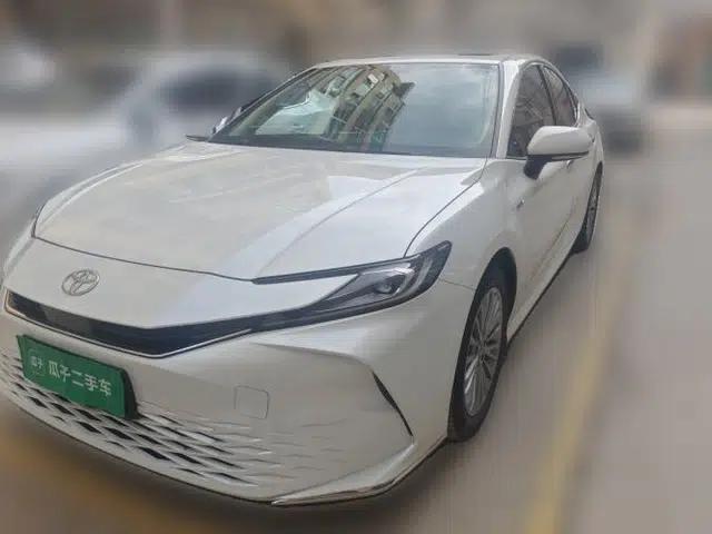 Toyota Camry 2024 Dual-Motor 2.0 HGVP Luxury Edition