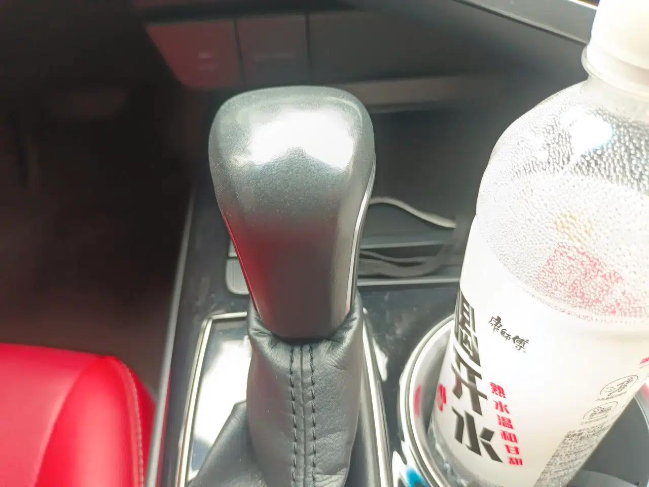 Toyota Camry 2018 2.5S Fēngshàng Edition — миниатюра 14