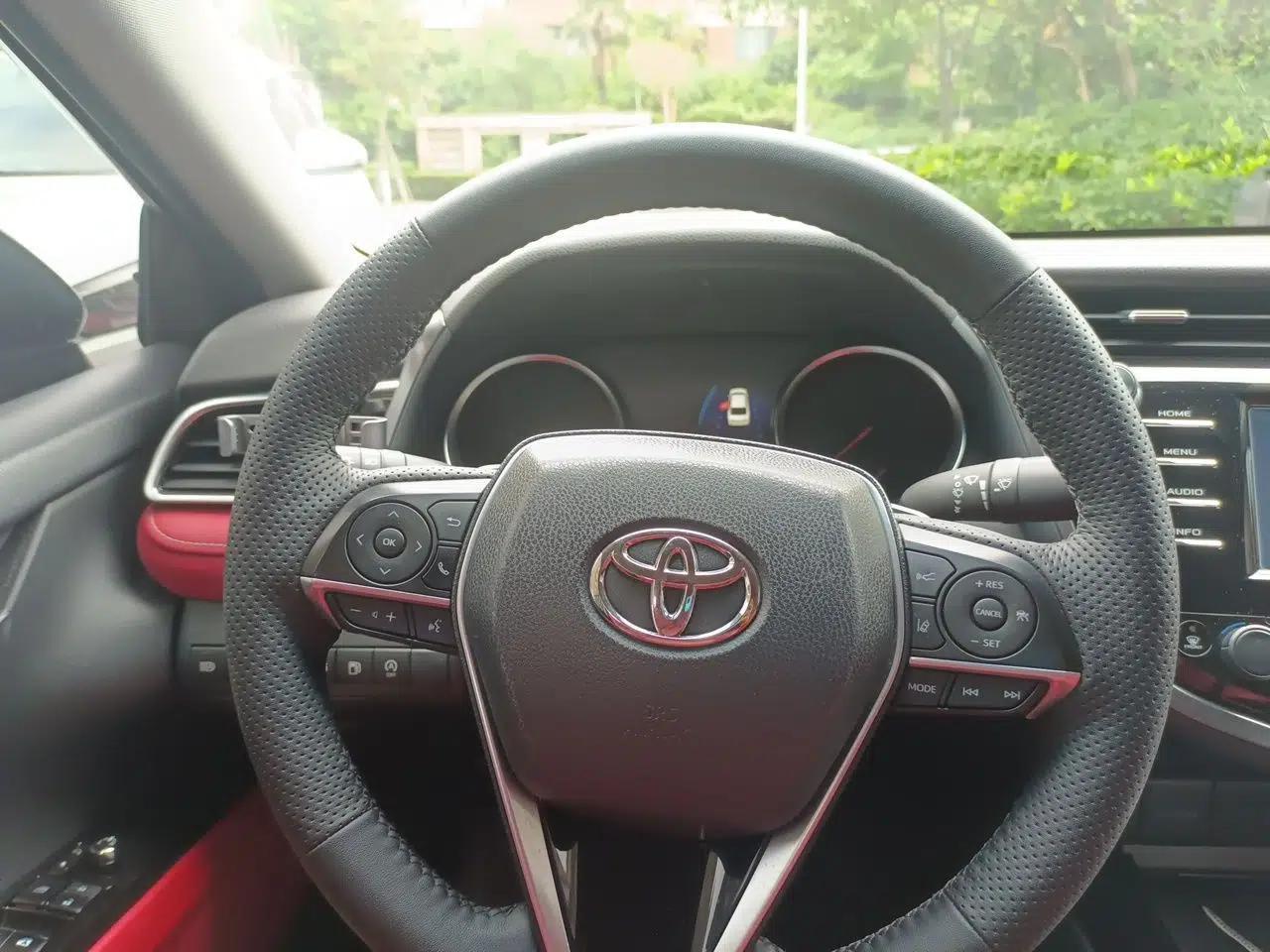 Toyota Camry 2018 2.5S Fēngshàng Edition — миниатюра 10