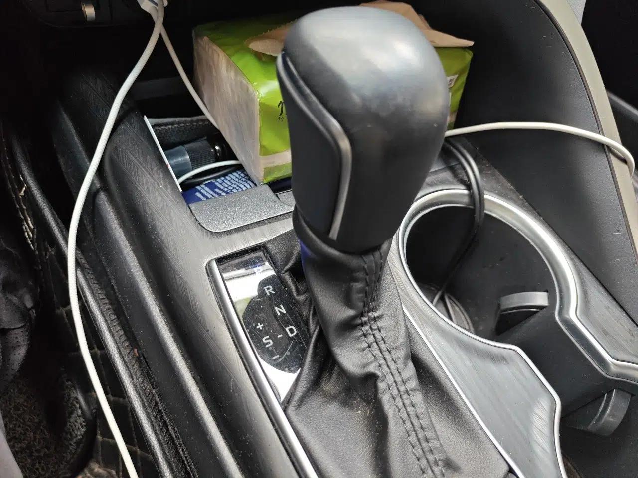 Toyota Camry 2021 2.5G Luxury Edition — миниатюра 14