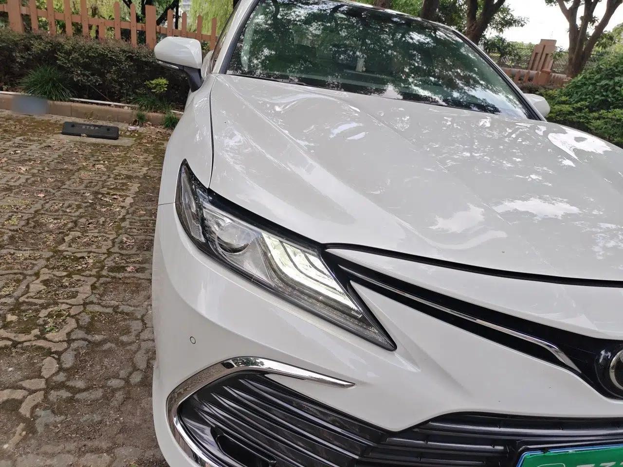Toyota Camry 2021 2.5G Luxury Edition — миниатюра 7