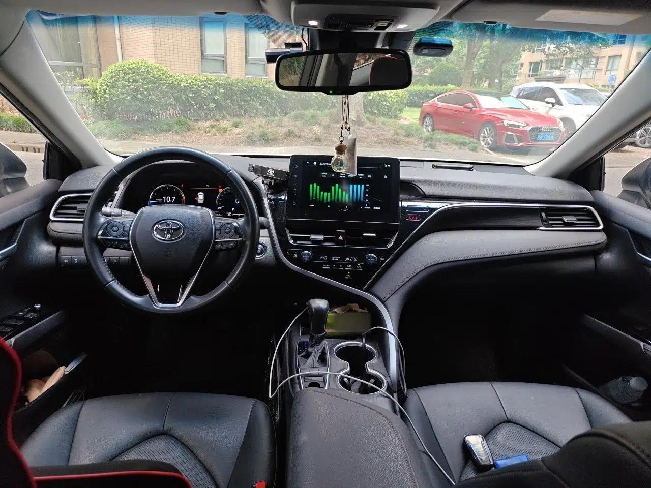 Toyota Camry 2021 2.5G Luxury Edition — миниатюра 9