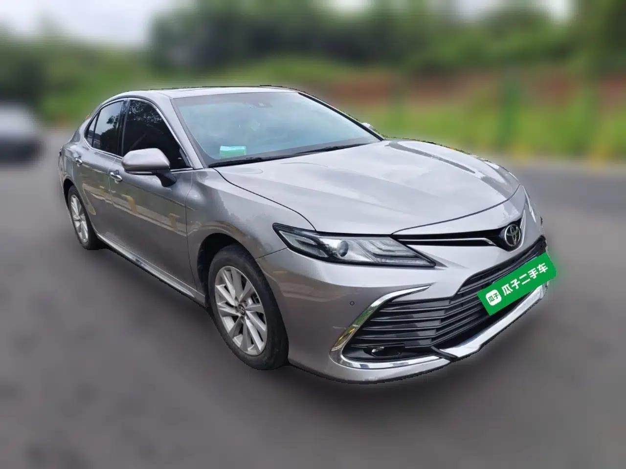 Toyota Camry 2023 2.0G Luxury Edition — миниатюра 3