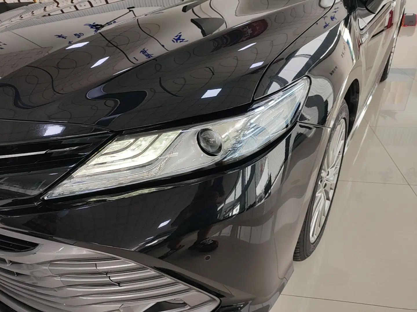 Toyota Camry 2019 Revised Version Dual-Engine 2.5 HG Luxury Edition — миниатюра 8