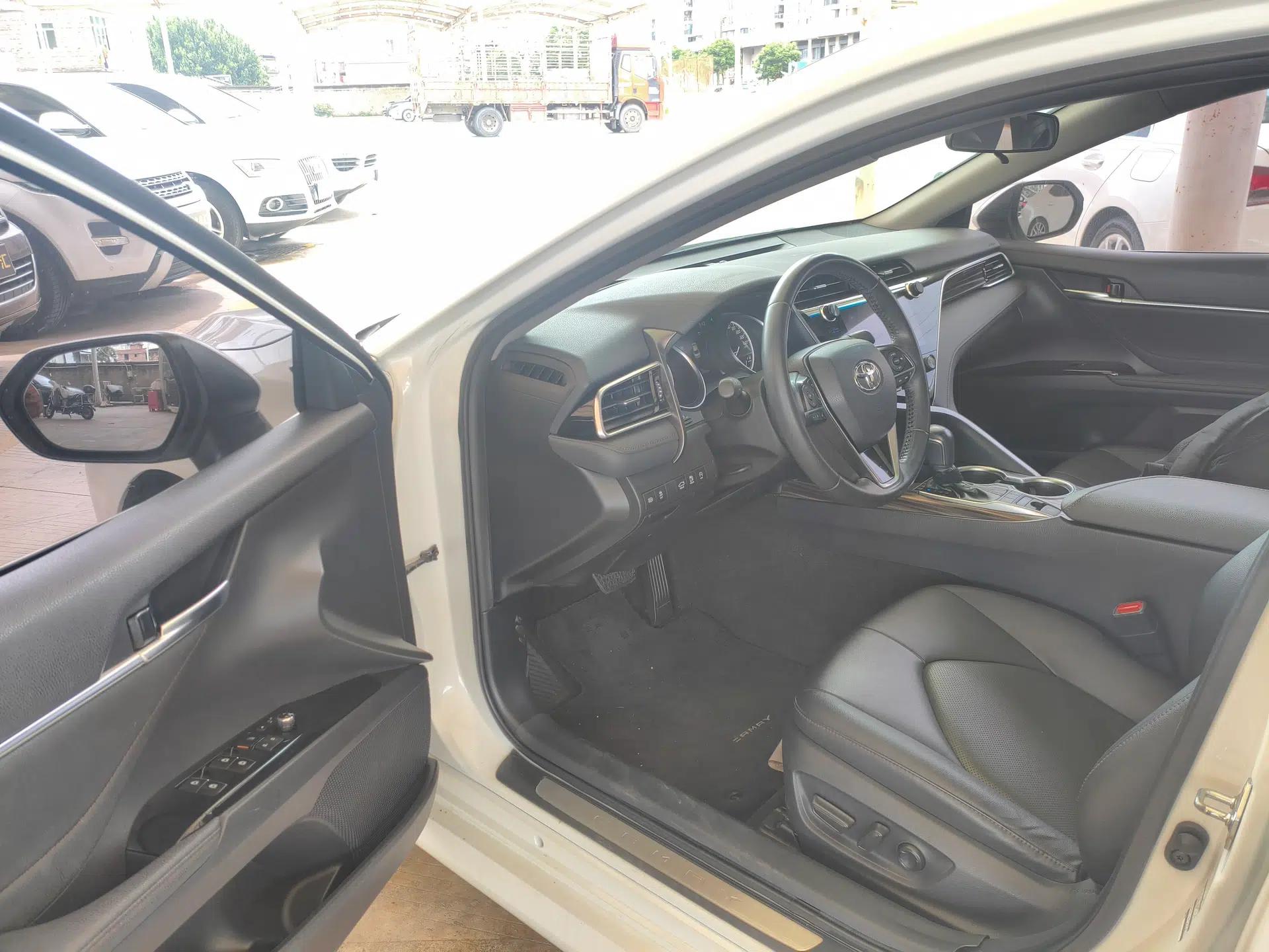 Toyota Camry 2019 2.5G Luxury Edition China VI Standard — миниатюра 18