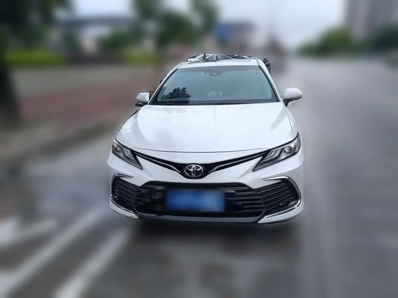 Toyota Camry 2021 2.0G Luxury Edition — миниатюра 2