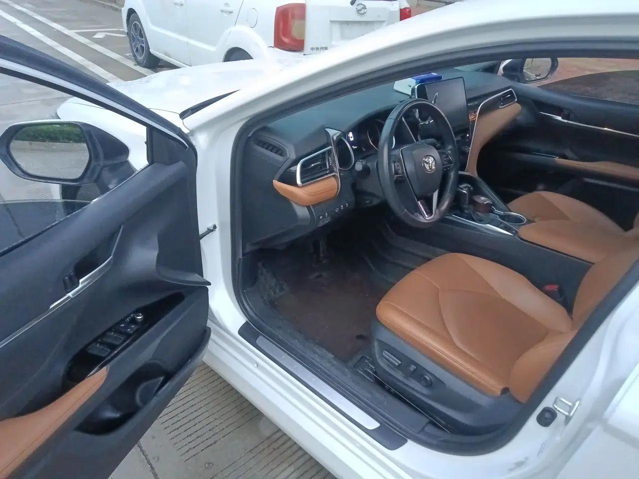 Toyota Camry 2021 2.0G Luxury Edition — миниатюра 16