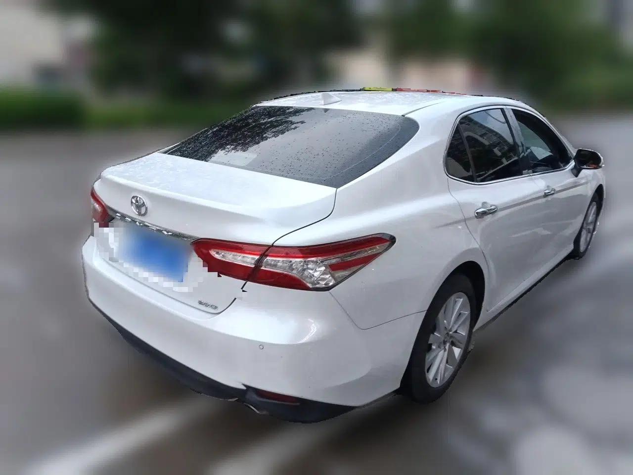 Toyota Camry 2021 2.0G Luxury Edition — миниатюра 6