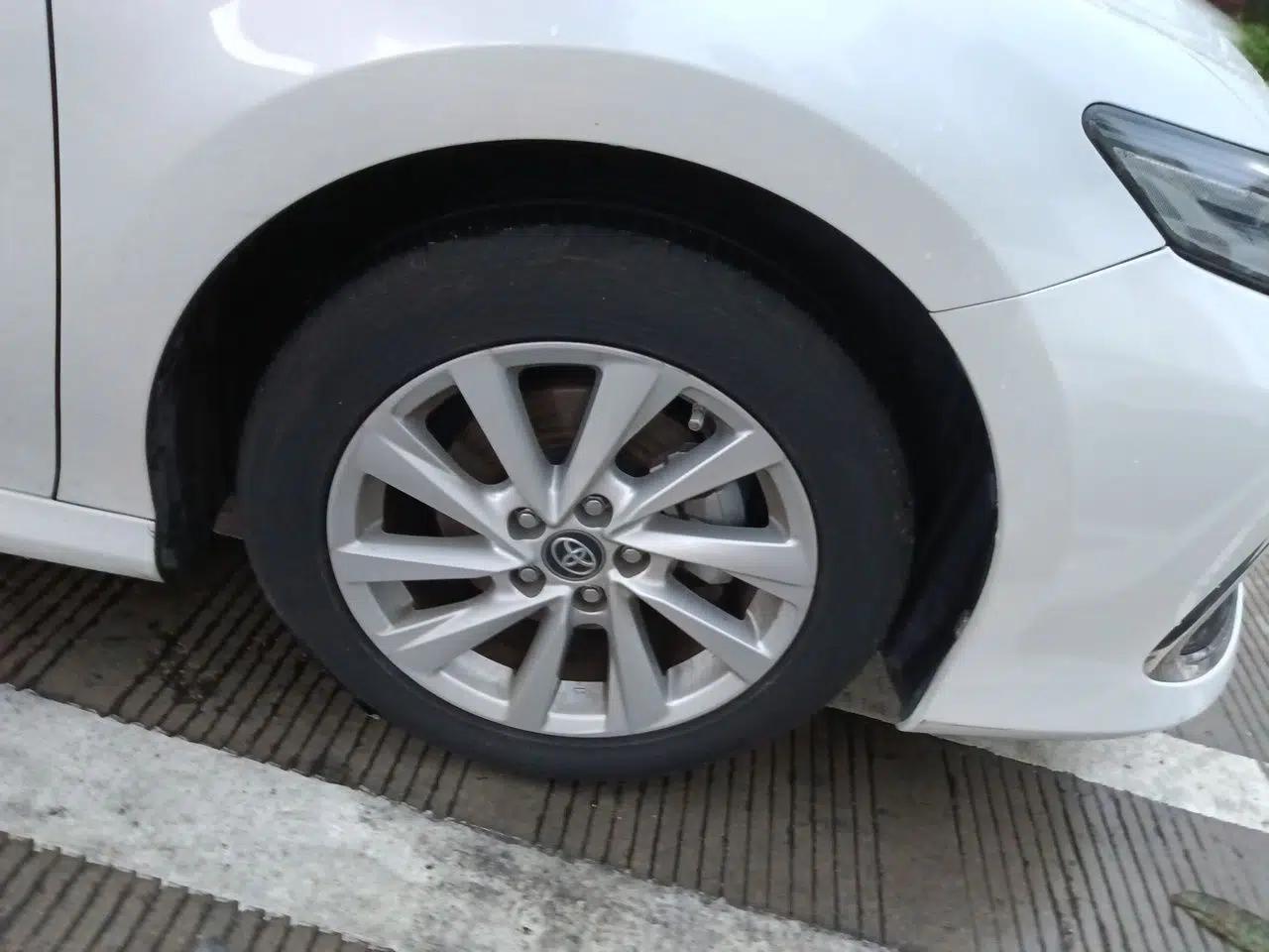Toyota Camry 2021 2.0G Luxury Edition — миниатюра 8