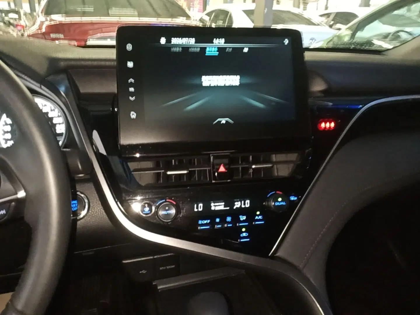 Toyota Camry 2021 2.0G Luxury Edition — миниатюра 15